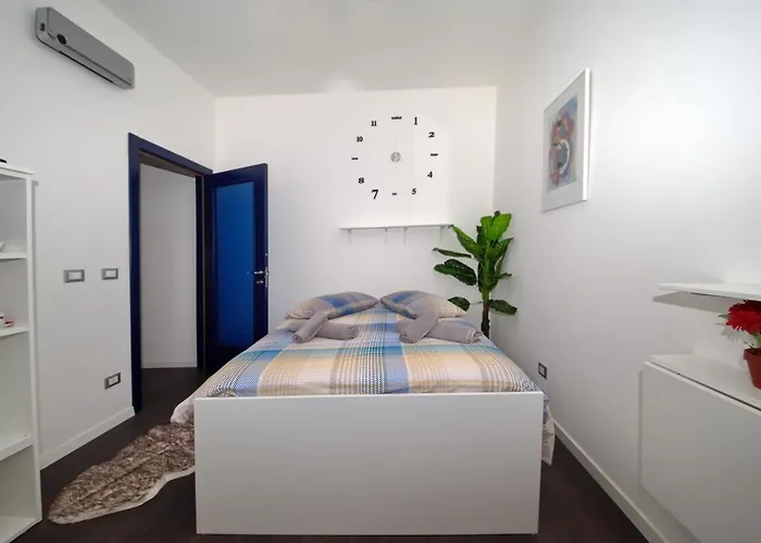 Clesio3 3* טרנטו